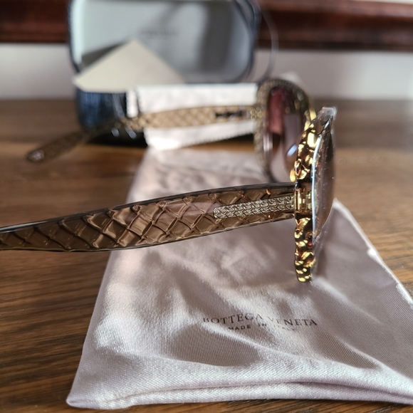 Very RARE Bottega Veneta Sunglasses 209.S - Picture 8 of 16